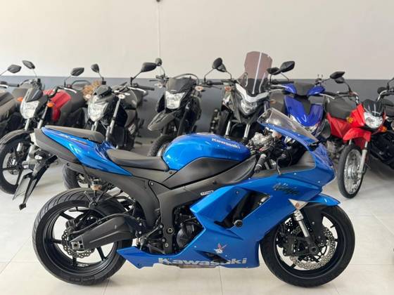 KAWASAKI NINJA ZX-6R 